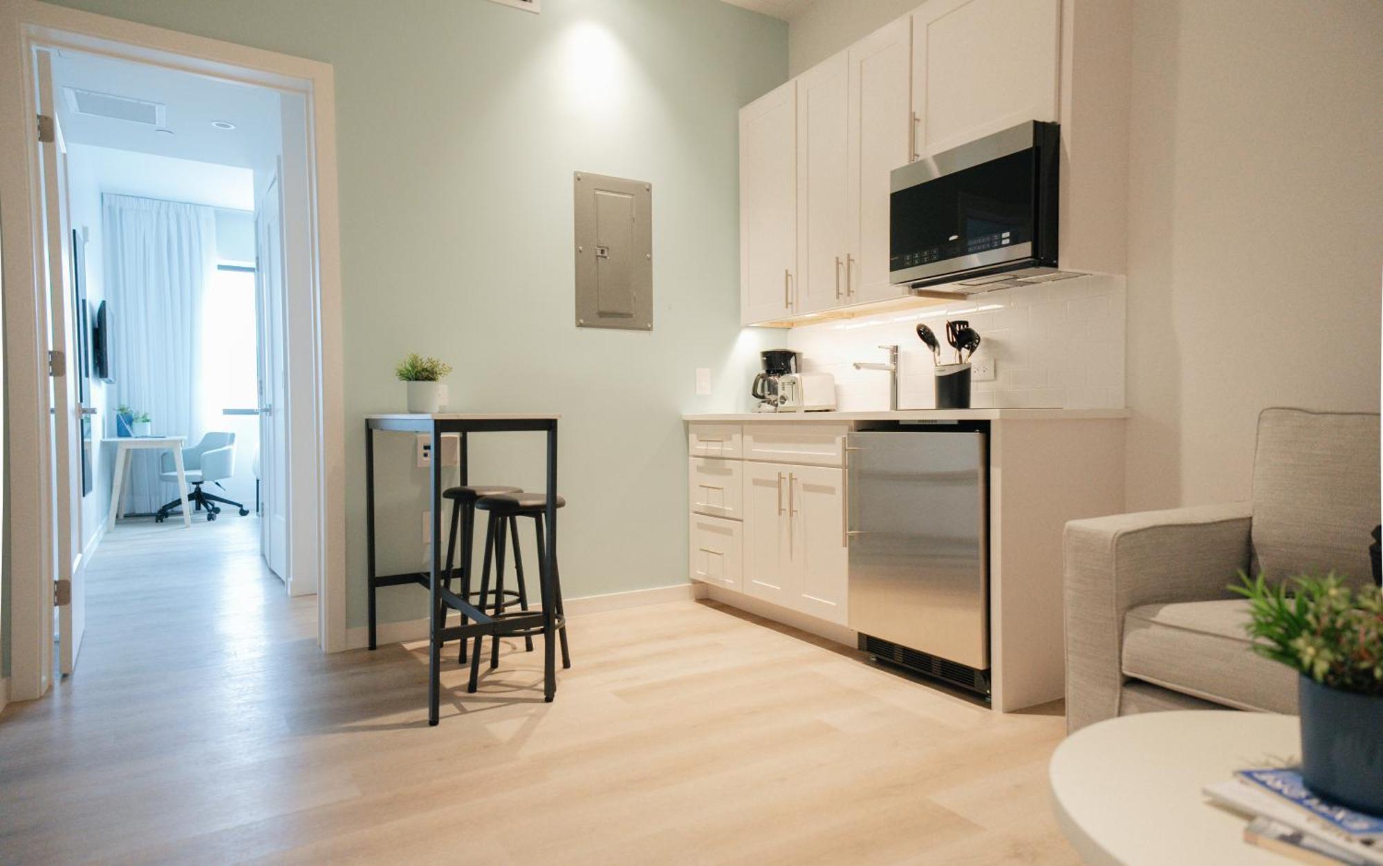 Governors Village - 1,2,3 & 4 Bedroom On Seven Mile Corridor
